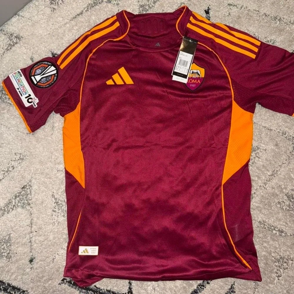 Adidas AS Roma 25/26 Authentic Home Jersey Medium Slim Fit #11